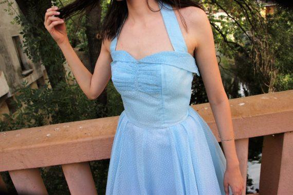 detail robe vintage 1950 en voile