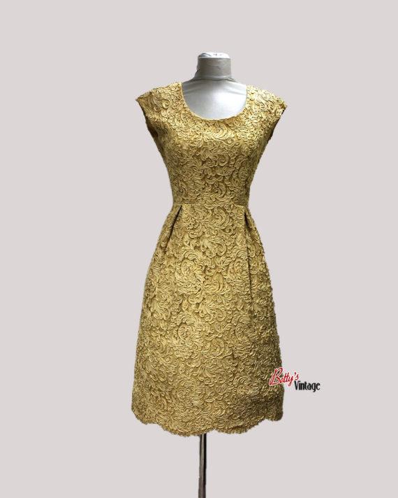 ensemble-vintage-1950-beige-en-guipur-robe-cocktail
