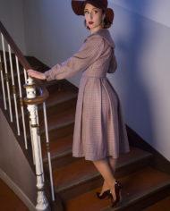 robe-vintage-1950-à-carreaux-grise-et-rouge 8