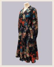 robe-vintage-1970-en-voile-noire-fleur-1i