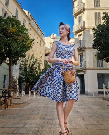 Ensemble-ensemble vintage- ensemble retro- ensemble 1950-jupe à plis - ensemble à motifs- ensemble bleu - top à col rond -set - vintage set - retro set- 1950's set- blue set